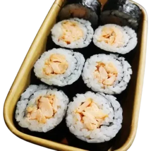 ROASTED SALMON MAKI